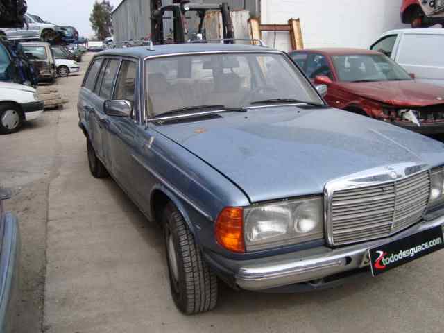 MERCEDES CLASE E (W123) FAMILIAR TD 300 Motor 3,0 Ltr. - 59 kW Diesel