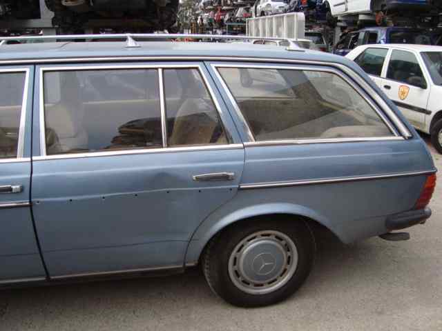 MERCEDES CLASE E (W123) FAMILIAR TD 300 Motor 3,0 Ltr. - 59 kW Diesel