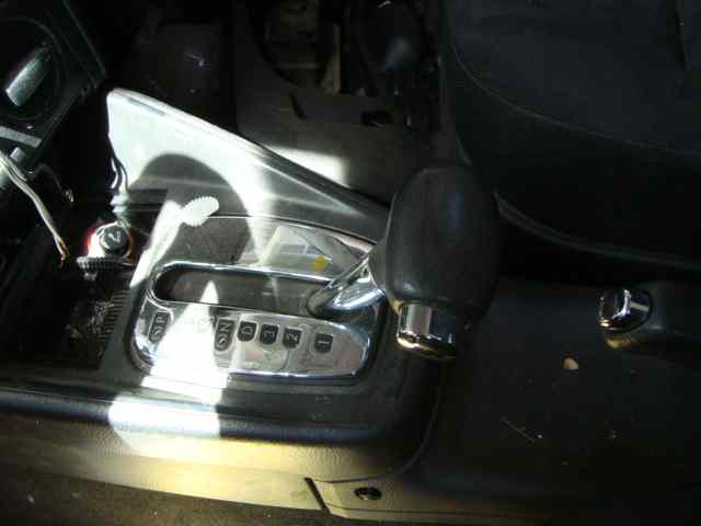 VOLKSWAGEN GOLF IV BERLINA (1J1) *