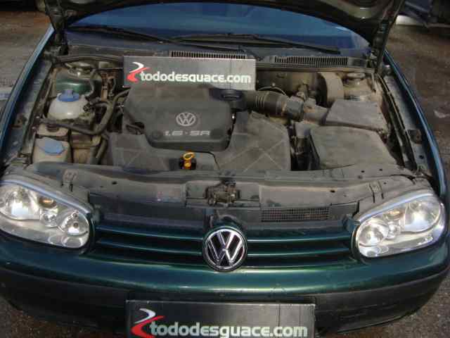 VOLKSWAGEN GOLF IV BERLINA (1J1) *