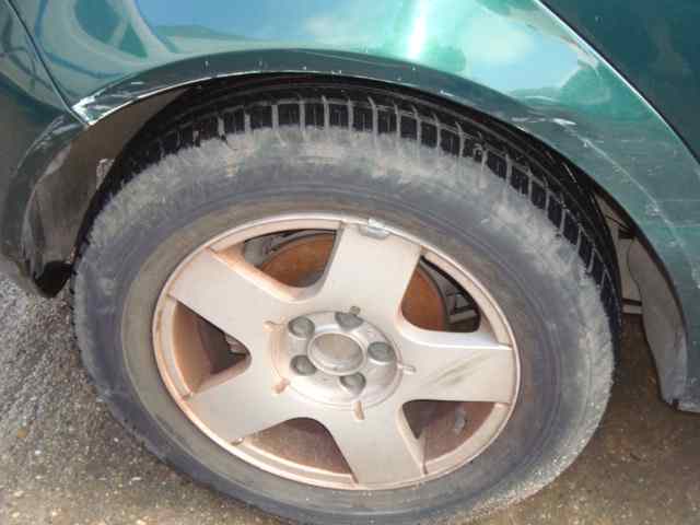 VOLKSWAGEN GOLF IV BERLINA (1J1) *