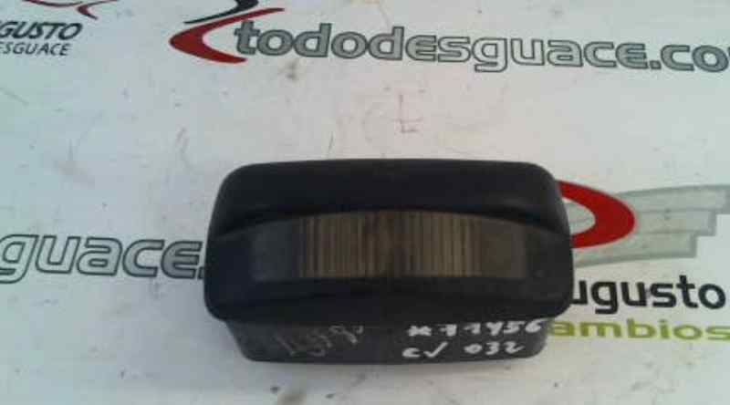 LUZ INTERIOR FORD FIESTA BERL./COURIER Porto