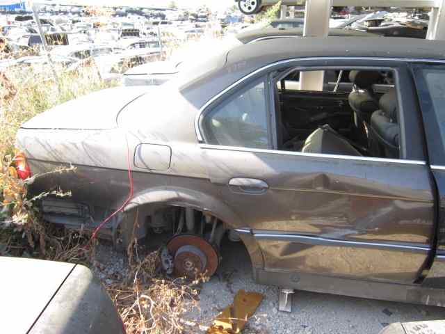 BMW SERIE 7 (E38) 730i Motor 3,0 Ltr. - 160 kW V8 CAT