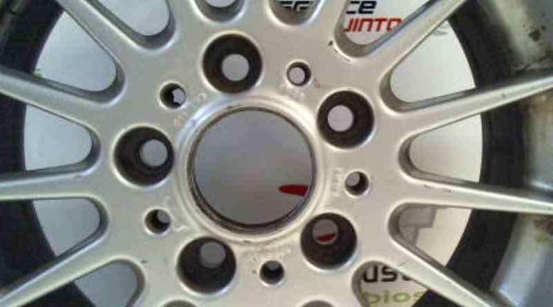 LLANTA ALUMINIO BMW SERIE 3 COMPACTO (E36) 1.9 16V (140 CV) 5 velocidades