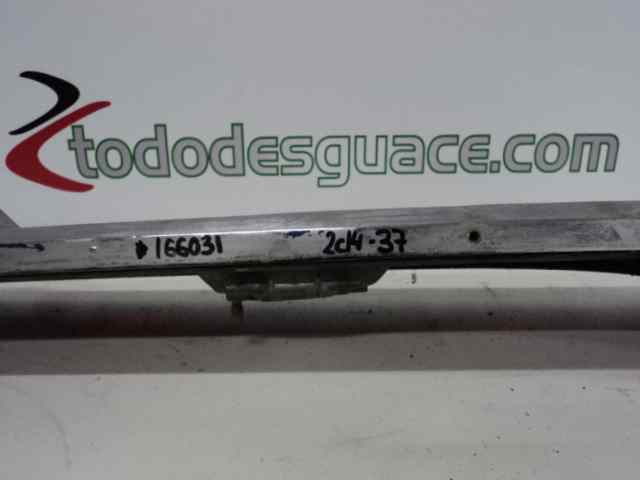PILOTO TRASERO DERECHO PENDIENTE IDENTIFICAR .