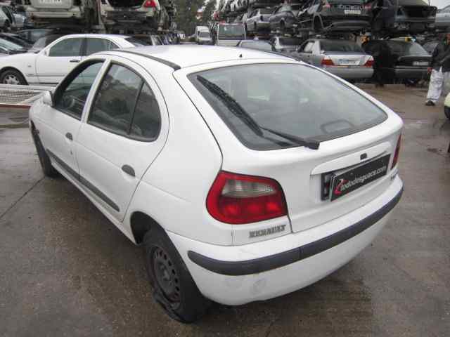 RENAULT MEGANE I FASE 2 BERLINA (BA0) 1.4 16V Privilege Motor 1,4 Ltr. - 70 kW 16V