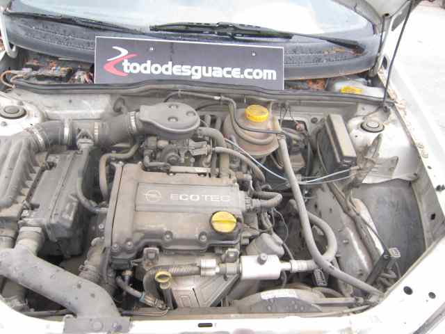 OPEL CORSA B Base (E) Motor 1,0 Ltr. - 40 kW 12V CAT (X 10 XE / LW3)