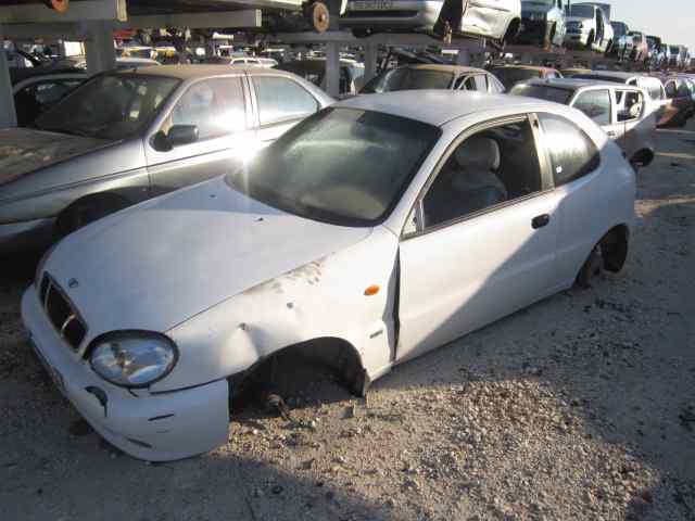 DAEWOO LANOS *
