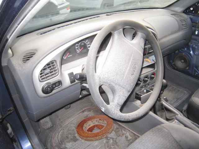 KIA SHUMA II 1.6 LS Berlina portón Motor 1,6 Ltr. - 75 kW CAT
