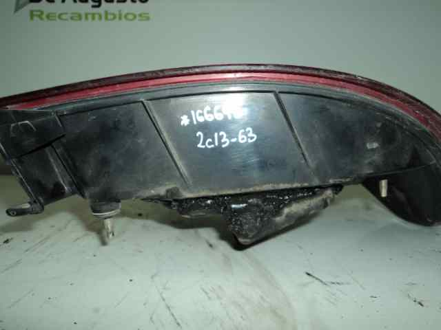 PILOTO TRASERO DERECHO PENDIENTE IDENTIFICAR .