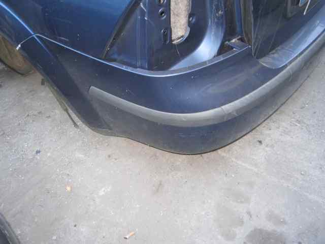 FORD FOCUS BERLINA (CAP) *