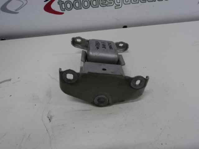 BISAGRA MALETERO SUPERIOR DERECHA OPEL VIVARO 1.9 CDTI CAT (F9Q-760 / L08)