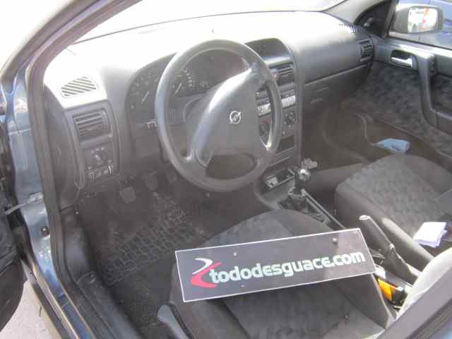 OPEL ASTRA G BERLINA Club Motor 1,6 Ltr. - 55 kW