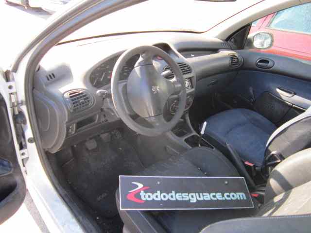 PEUGEOT 206 BERLINA X-Line Motor 1,9 Ltr. - 51 kW Diesel