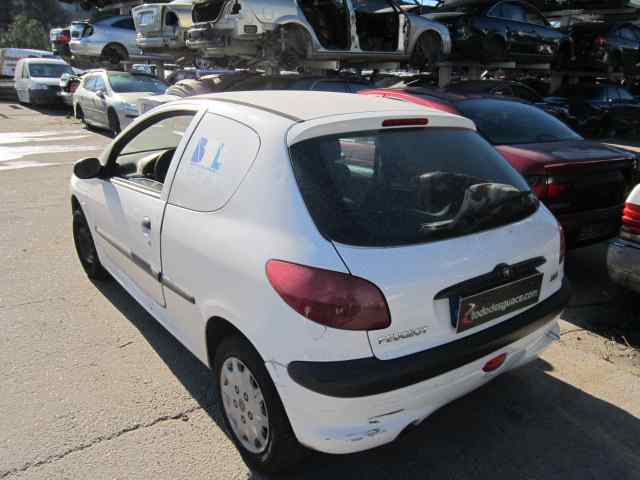 PEUGEOT 206 BERLINA X-Line Motor 1,9 Ltr. - 51 kW Diesel