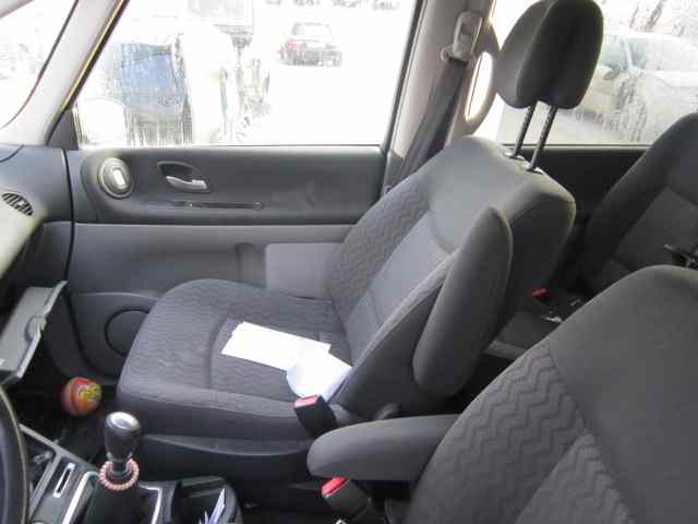 RENAULT ESPACE IV (JK0) Expression Motor 2,2 Ltr. - 110 kW dCi Turbodiesel