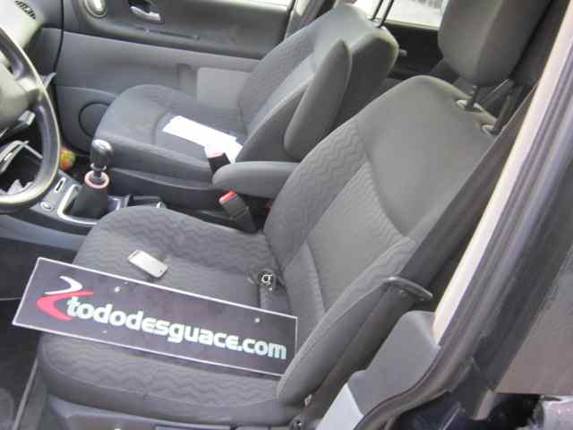 RENAULT ESPACE IV (JK0) Expression Motor 2,2 Ltr. - 110 kW dCi Turbodiesel