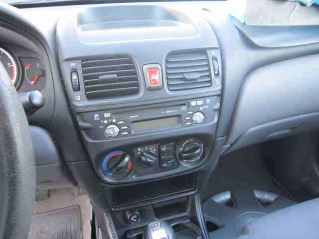 NISSAN ALMERA (N16/E) Acenta Motor 2,2 Ltr. - 81 kW 16V Turbodiesel CAT