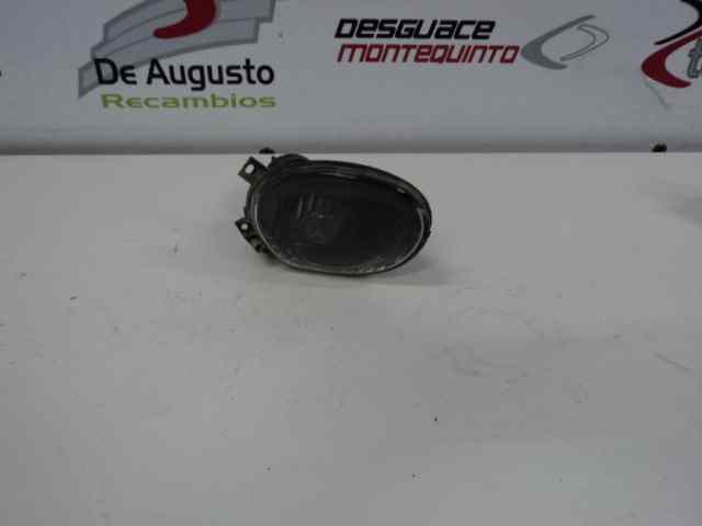 FARO ANTINIEBLA DERECHO PENDIENTE IDENTIFICAR .