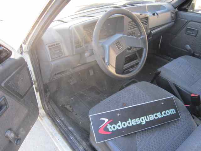 PEUGEOT 309 Básico Motor 1,1 Ltr. - 40 kW