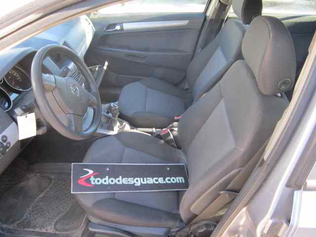 OPEL ASTRA H BERLINA Cosmo Motor 1,6 Ltr. - 77 kW 16V