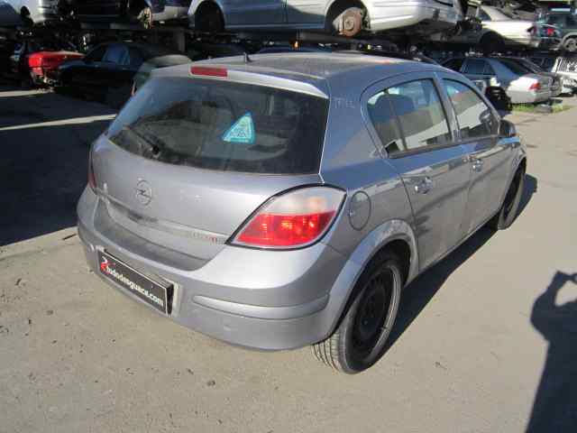 OPEL ASTRA H BERLINA Cosmo Motor 1,6 Ltr. - 77 kW 16V