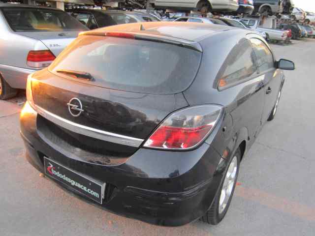 OPEL ASTRA GTC Cosmo Motor 1,7 Ltr. - 74 kW 16V CDTI