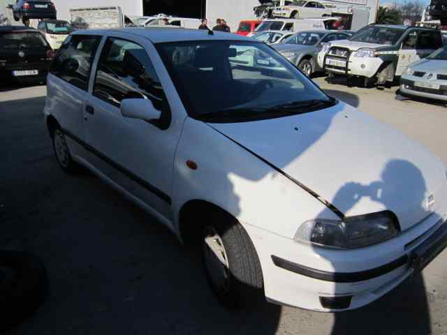 FIAT PUNTO BERL. (176) 90 ELX Motor 1,6 Ltr. - 66 kW CAT