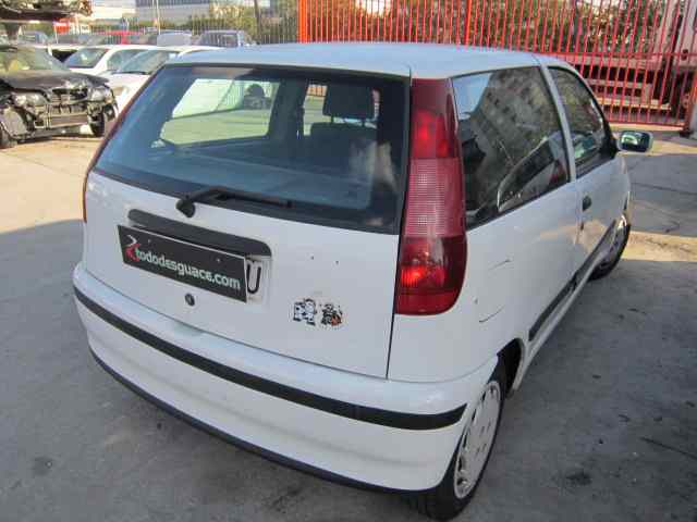 FIAT PUNTO BERL. (176) 90 ELX Motor 1,6 Ltr. - 66 kW CAT