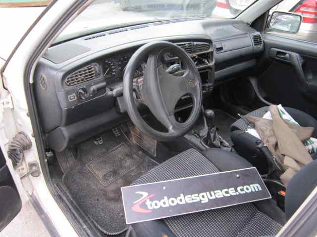 VOLKSWAGEN VENTO (1H2) GL Motor 1,8 Ltr. - 66 kW