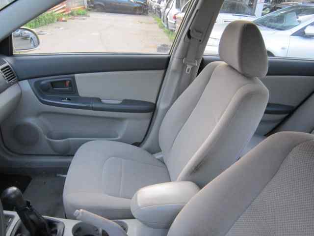 KIA CERATO 2.0 EX CRDi Berlina (4-ptas.) Motor 2,0 Ltr. - 83 kW Turbodiesel CAT