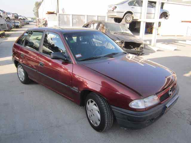 OPEL ASTRA F BERLINA Básico Motor 1,6 Ltr. - 55 kW