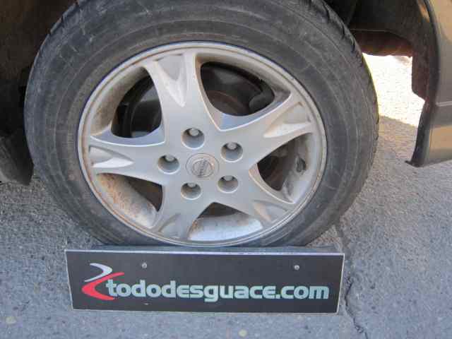 NISSAN ALMERA TINO (V10M) Acenta Motor 2,2 Ltr. - 100 kW dCi Diesel CAT