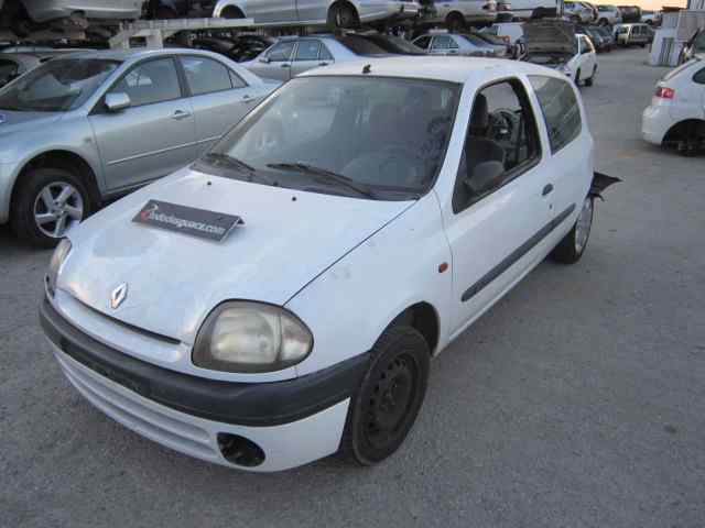RENAULT CLIO II FASE I (B/CBO) *