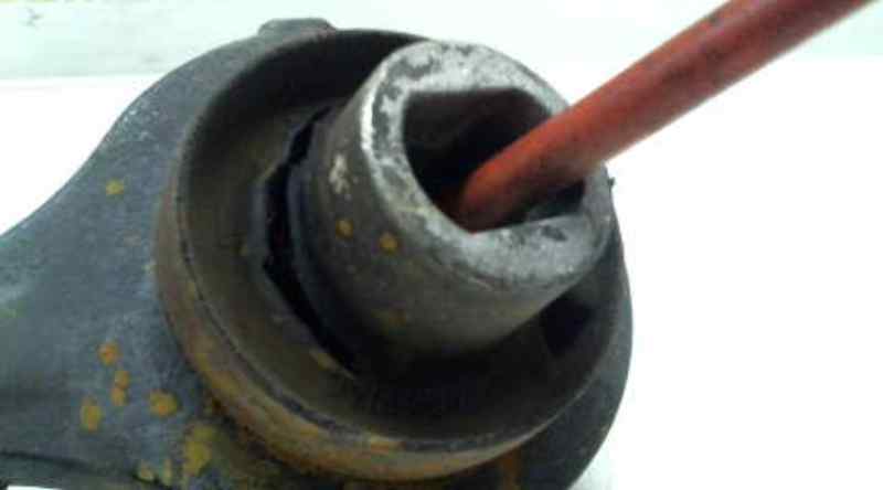 BRAZO SUSPENSION INFERIOR TRASERO IZQUIERDO CHRYSLER 300 C 3.0 CRD SRT