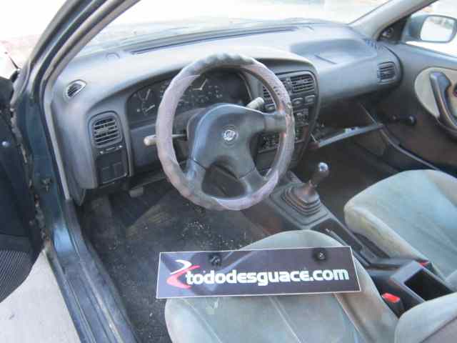 NISSAN PRIMERA BERL./FAMILIAR (P10/W10) Invitation Berlina (P10) Motor 2,0 Ltr. - 85 kW 16V CAT