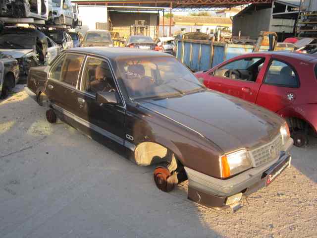 OPEL ASCONA C Berlina Motor 1,8 Ltr. - 85 kW