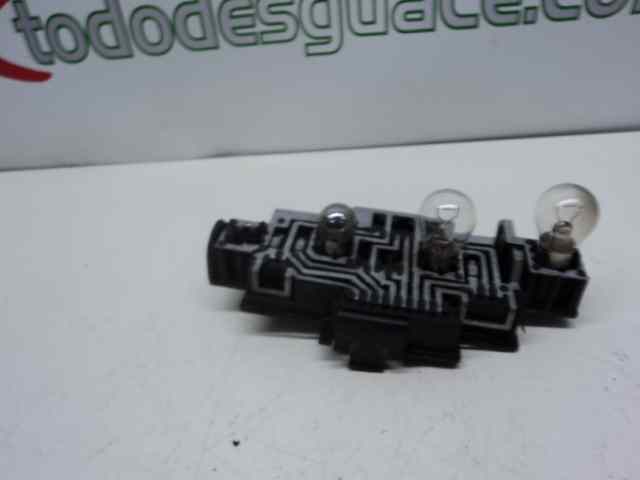 PORTALAMPARAS TRASERO IZQUIERDO VOLKSWAGEN POLO 1.05 (45 CV) 4 velocidades