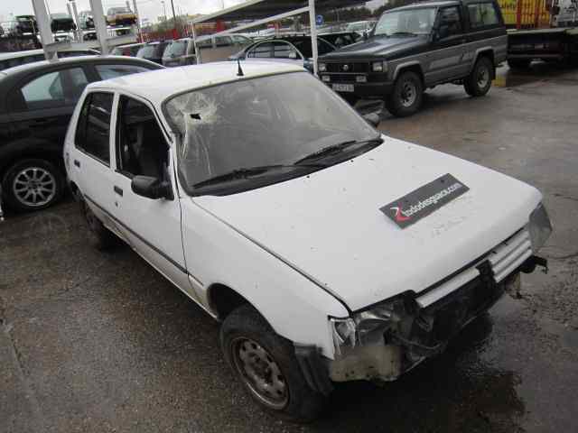 PEUGEOT 205 BERLINA 1.8 D Generation Motor 1,8 Ltr. - 43 kW Diesel CAT