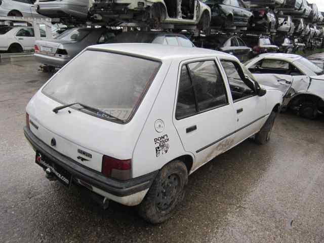 PEUGEOT 205 BERLINA 1.8 D Generation Motor 1,8 Ltr. - 43 kW Diesel CAT