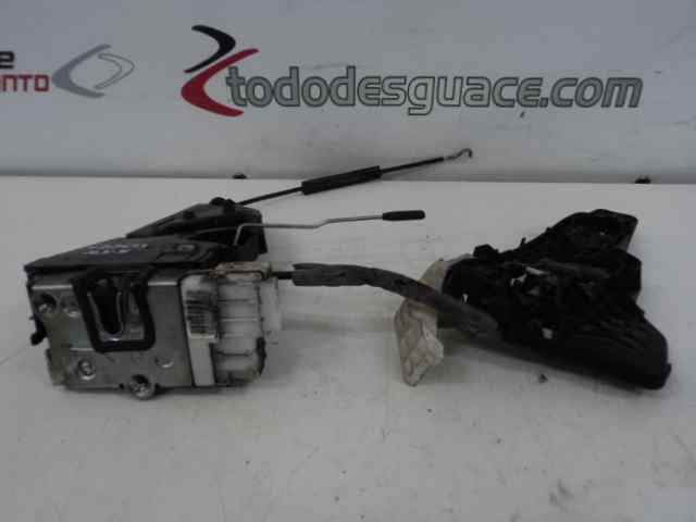 CERRADURA PUERT DELANTERA DERECHA PENDIENTE IDENTIFICAR .