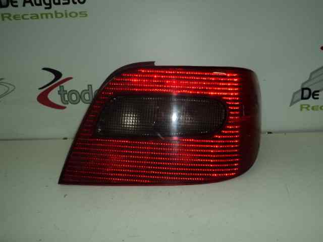 PILOTO TRASERO DERECHO CITROEN XSARA BERLINA 1.9 Diesel