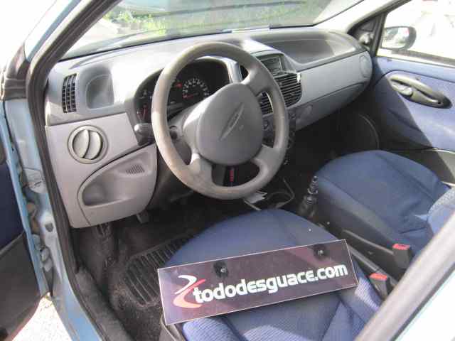 FIAT PUNTO BERLINA (188) 1.2 16V ELX Motor 1,2 Ltr. - 59 kW 16V CAT