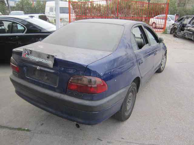 TOYOTA AVENSIS BERLINA (T 22) 2.0 D4-D Luna (4-ptas.) Motor 2,0 Ltr. - 81 kW Turbodiesel CAT