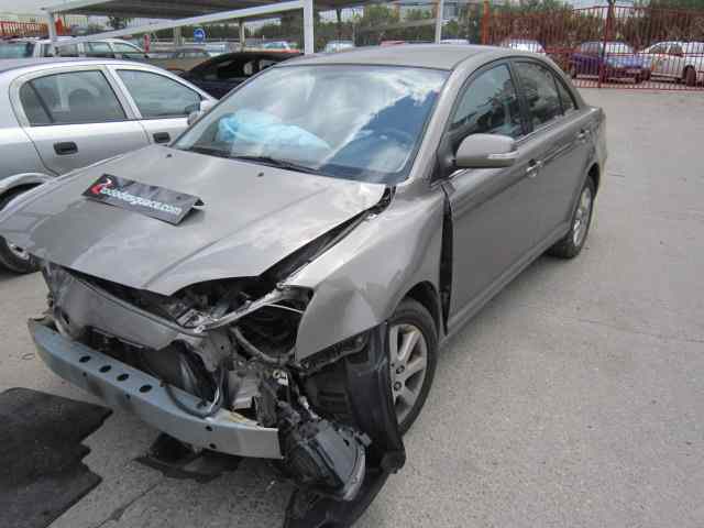TOYOTA AVENSIS BERLINA (T25) 2.2 D-4D Executive Sedán (4-ptas.) Motor 2,2 Ltr. - 110 kW D-4D CAT