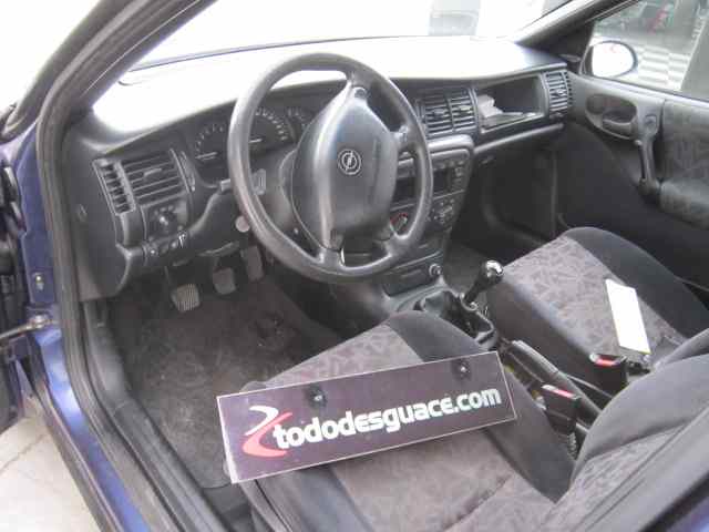 OPEL VECTRA B BERLINA Básico (1999->) Motor 2,0 Ltr. - 74 kW DTI