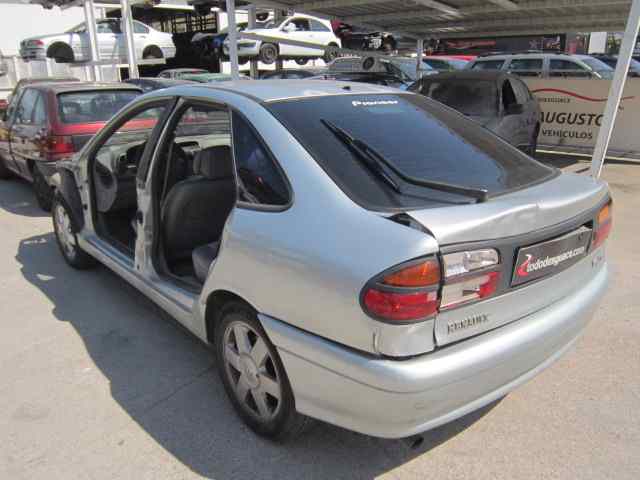 RENAULT LAGUNA (B56) 1.9 dCi RT Motor 1,9 Ltr. - 79 kW dCi Diesel CAT