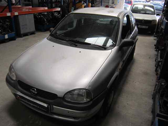 OPEL CORSA B Base (E) Motor 1,0 Ltr. - 40 kW 12V CAT (X 10 XE / LW3)