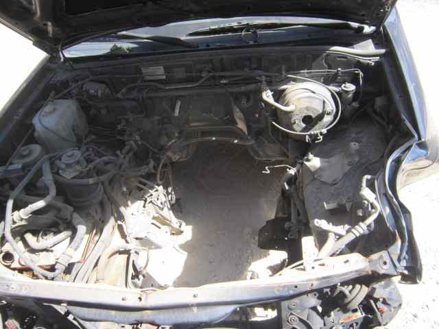 MAZDA B-SERIE CAB PLUS 4X4 (UF) Básico Motor 2,5 Ltr. - 57 kW Diesel