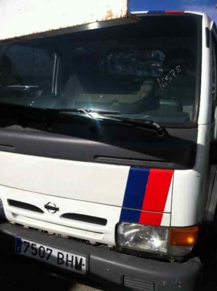 NISSAN CABSTAR * 2953